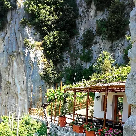 Orrido Di Pino * Agerola