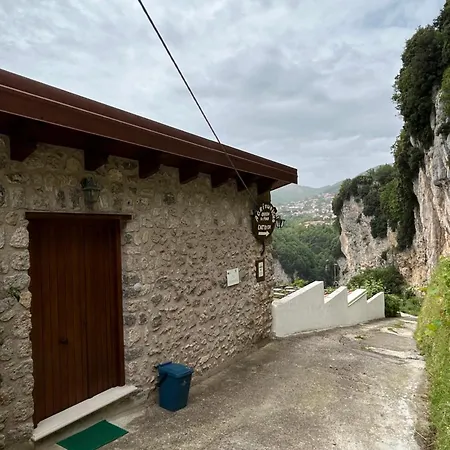 Orrido Di Pino * Agerola